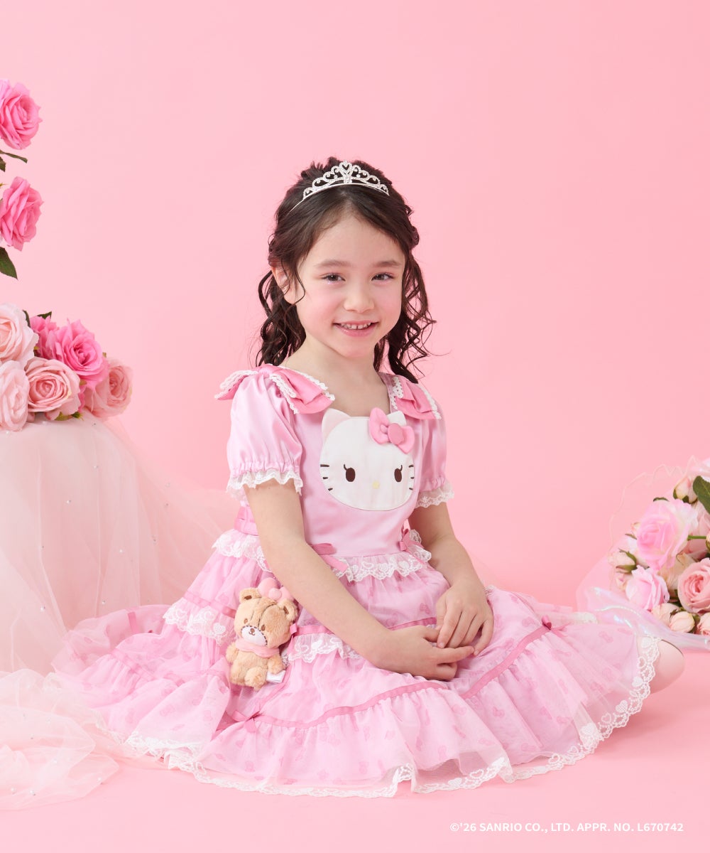 HELLO KITTY×coeur a coeur】ぬいぐるみキーホルダー付きドレス