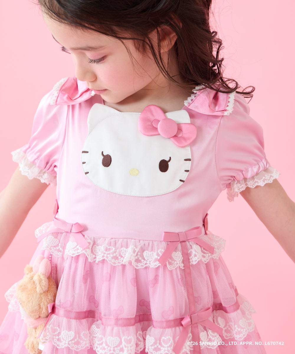 HELLO KITTY×coeur a coeur】ぬいぐるみキーホルダー付きドレス