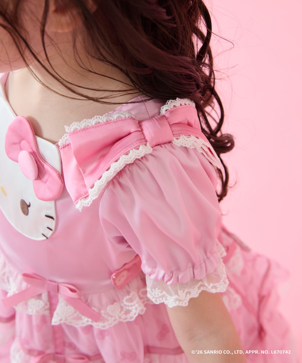 HELLO KITTY×coeur a coeur】ぬいぐるみキーホルダー付きドレス