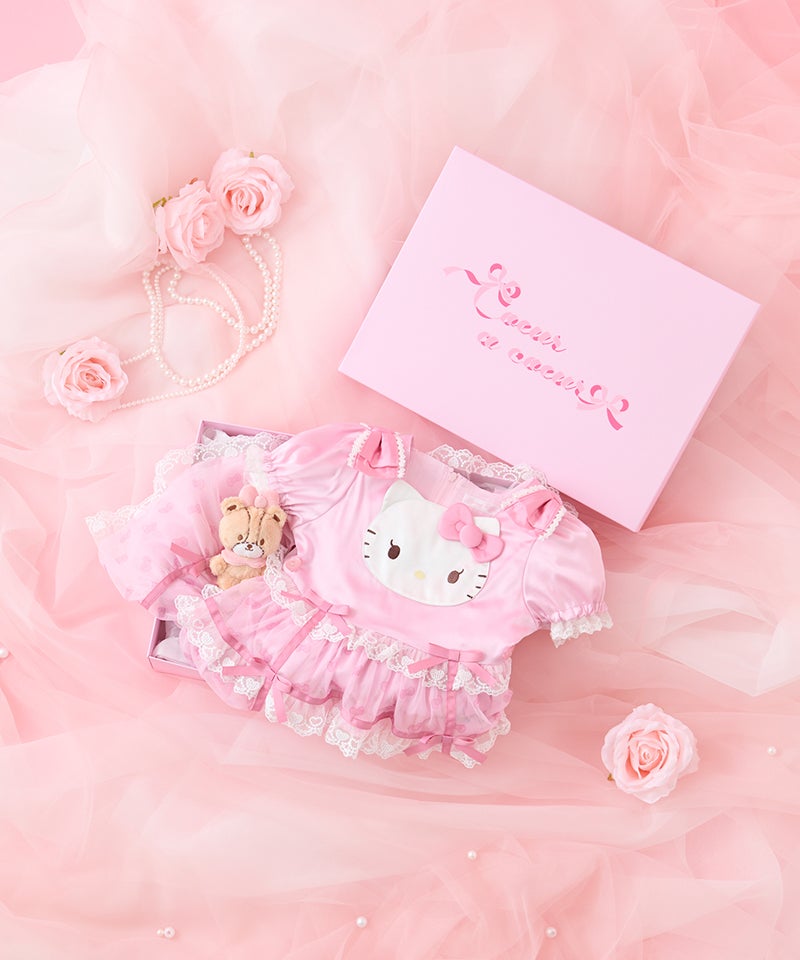 HELLO KITTY×coeur a coeur】ぬいぐるみキーホルダー付きドレス